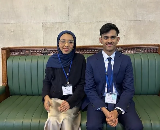 Young Mayor and Deputy